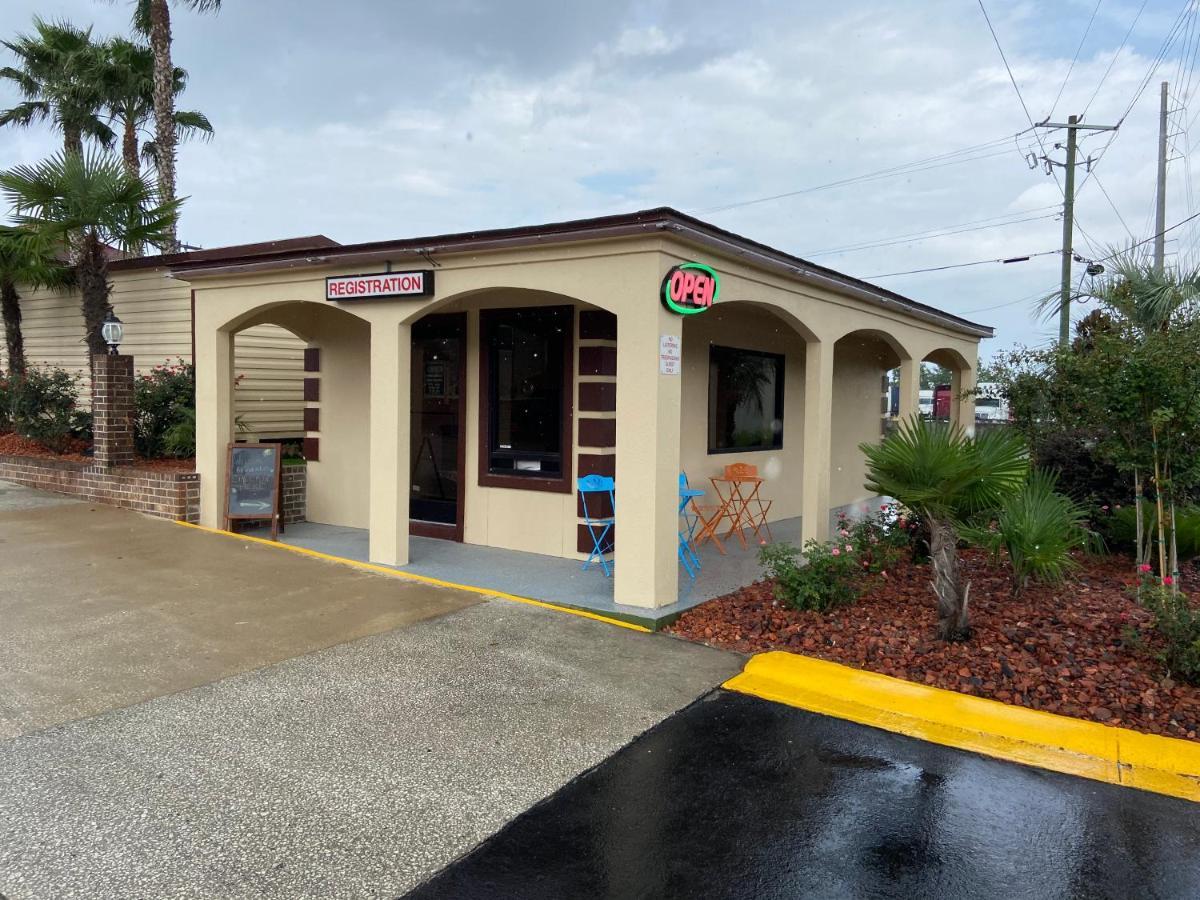 Savannah Inn And Suites Savannah Port Area 外观 照片