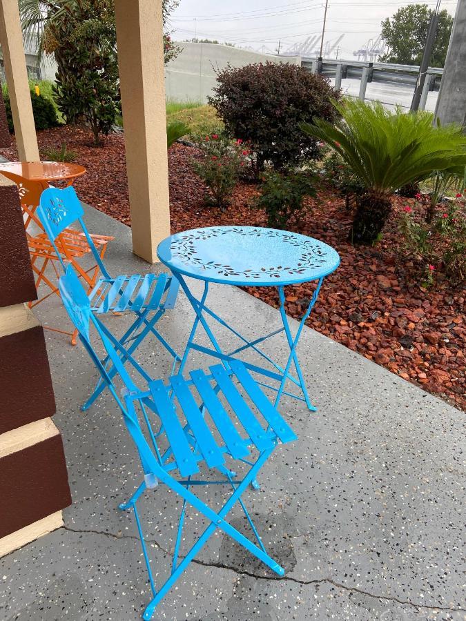 Savannah Inn And Suites Savannah Port Area 外观 照片