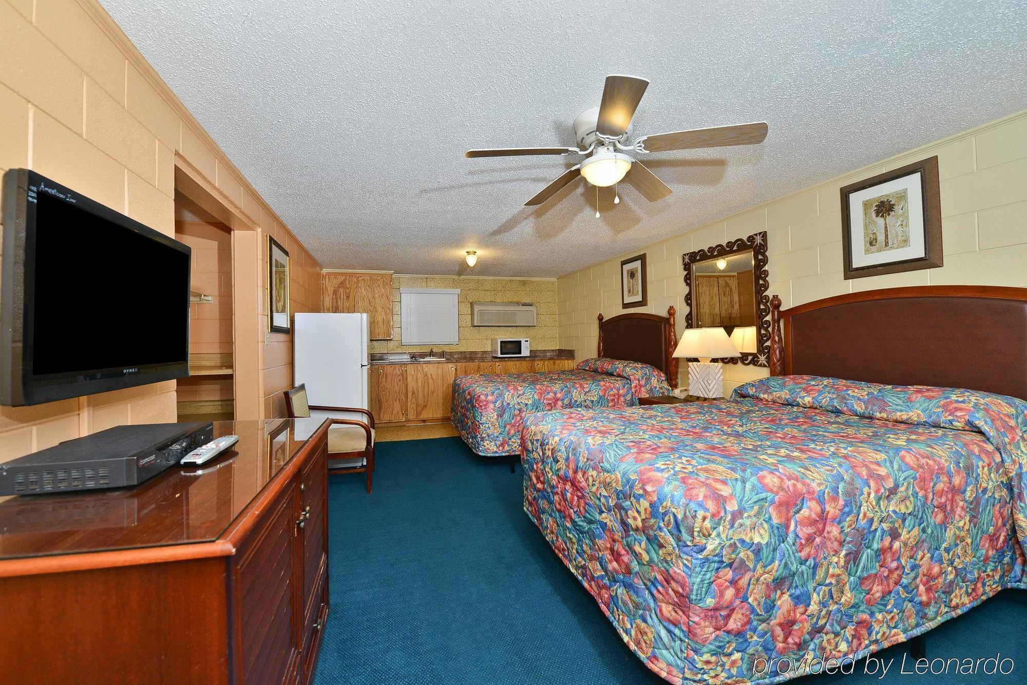 Savannah Inn And Suites Savannah Port Area 外观 照片