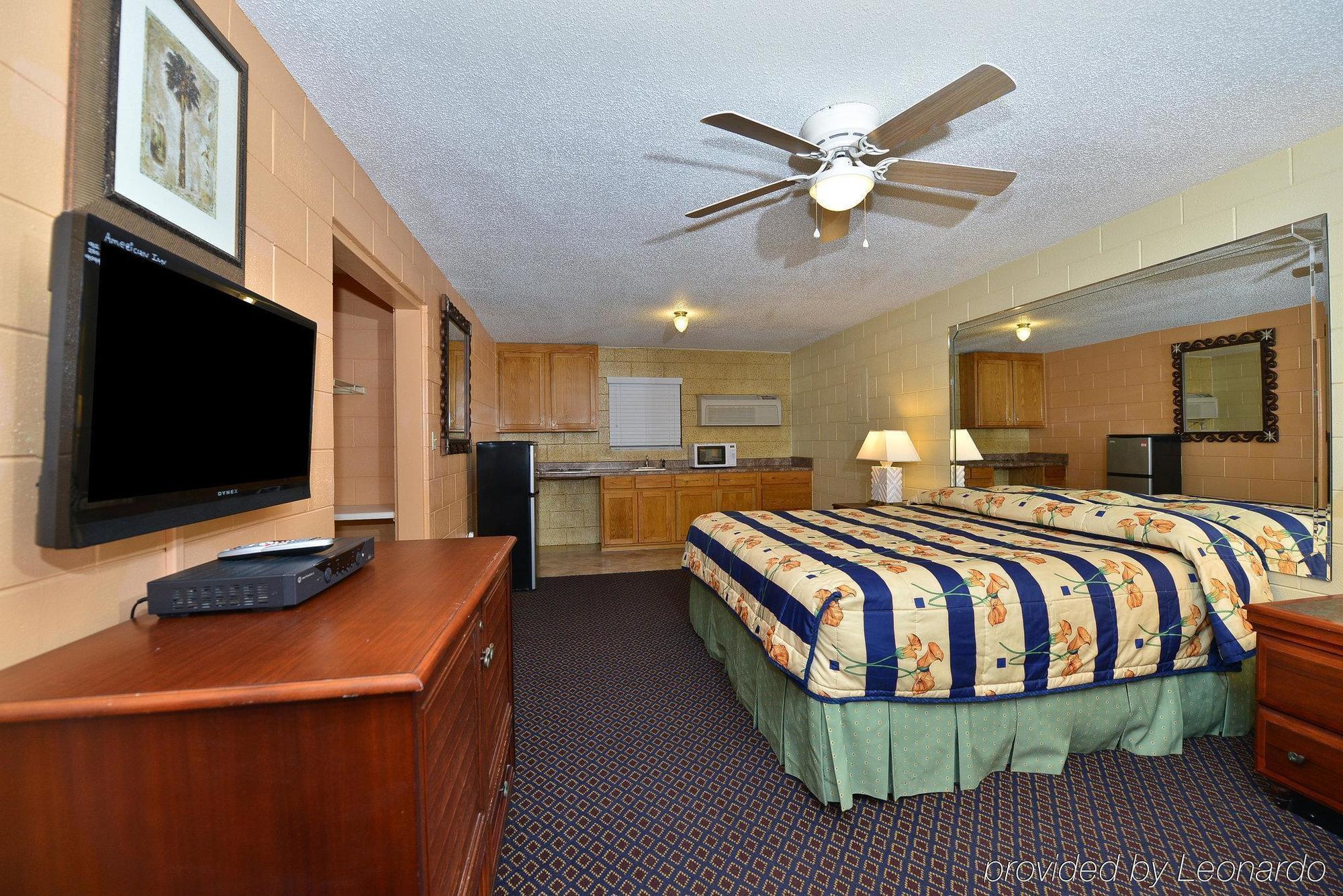 Savannah Inn And Suites Savannah Port Area 外观 照片